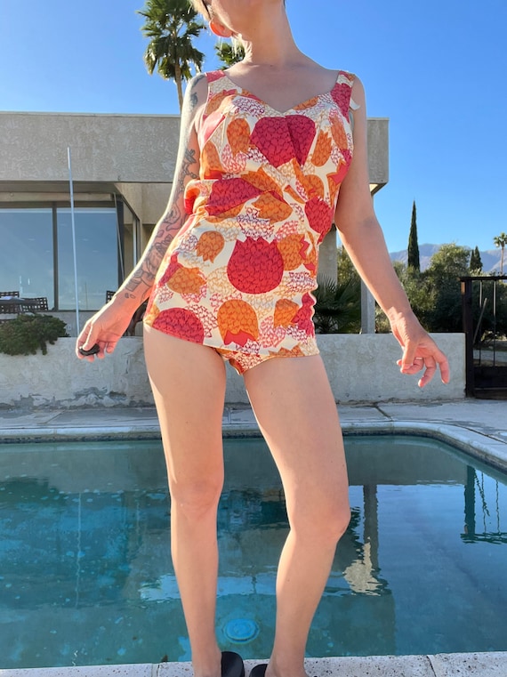 True Vintage 1950s Swimsuit one piece pinup size e