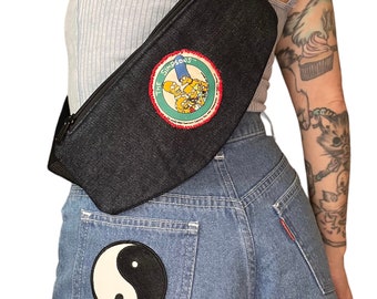 Fanny Pack w Vintage 1990s Simpson's Patch Embroidered / bum bag / waist bag / hip bag / belt bag