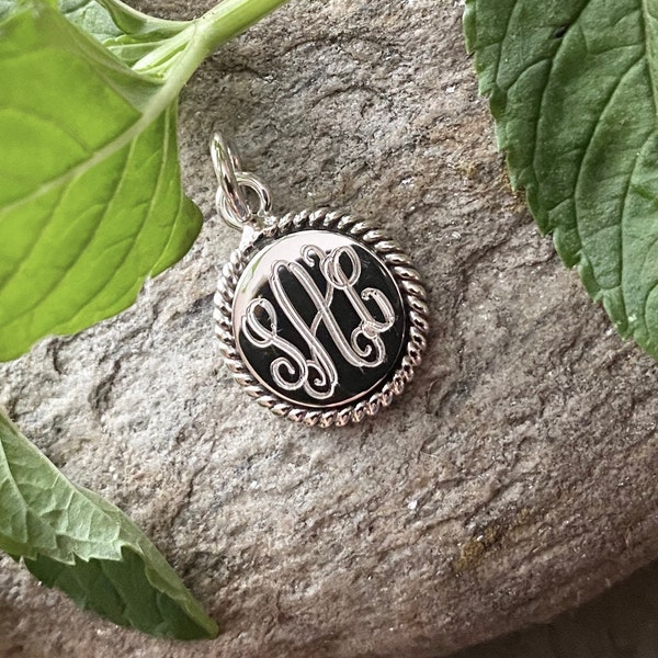Sterling Silver Monogram Pendant with Rope Edge