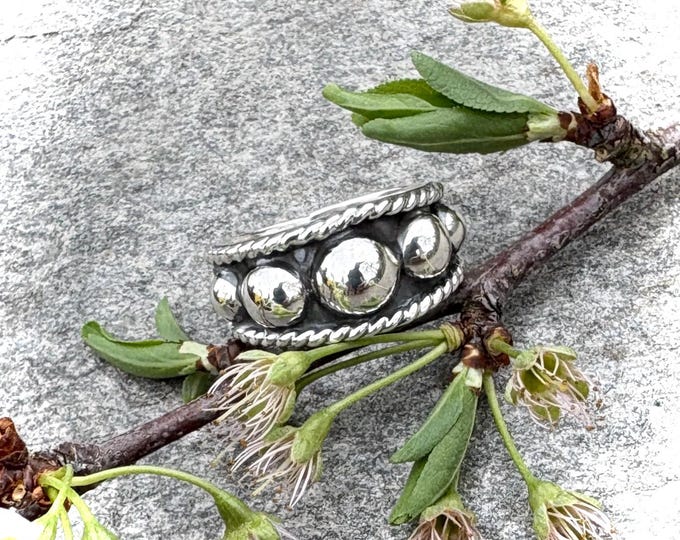 Beaded Rope Edge Ring in Sterling Silver