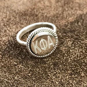 Sterling Silver Monogrammed Ring Round with Rope Edge image 4