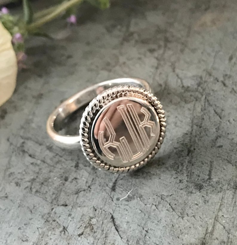 Sterling Silver Monogrammed Ring Round with Rope Edge image 3
