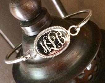 Sterling Silver Oval Monogrammed Initials Bracelet with Rope Edge