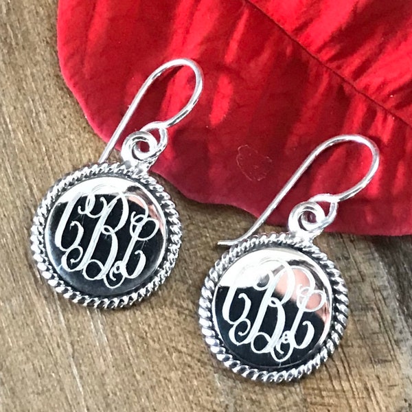 Sterling Silver Monogrammed Earrings with Rope Edge