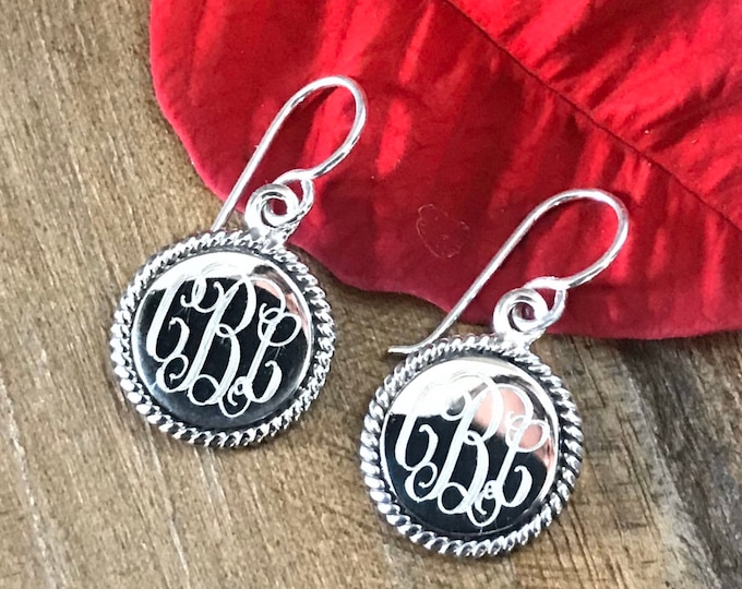 Sterling Silver Monogrammed Earrings with Rope Edge