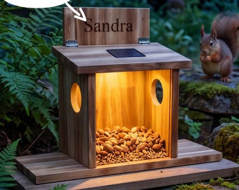 Solar Powered Wooden Squirrel Feeder, Outdoor Wildlife Feeding Station with Warm Light, Rustic Backyard Garden Gift