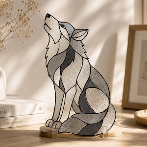 Wolf Stained Glass Pattern | Howling Wolf Suncatcher Template | Printable Tiffany Glass Pattern PDF | DIY Glass Art | Instant Download
