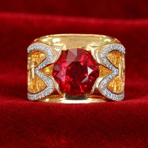 4.02 Ct Natural Round Pigeon Blood Ruby Men’s Ring, Burma Ruby Gemstone, 22K Yellow Gold Custom Unique Luxury Statement Ring