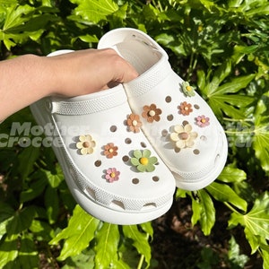 Set of Multicolour Resin Flower Shoe Charms