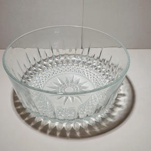 vintage arcoroc salad bowl from the 80s