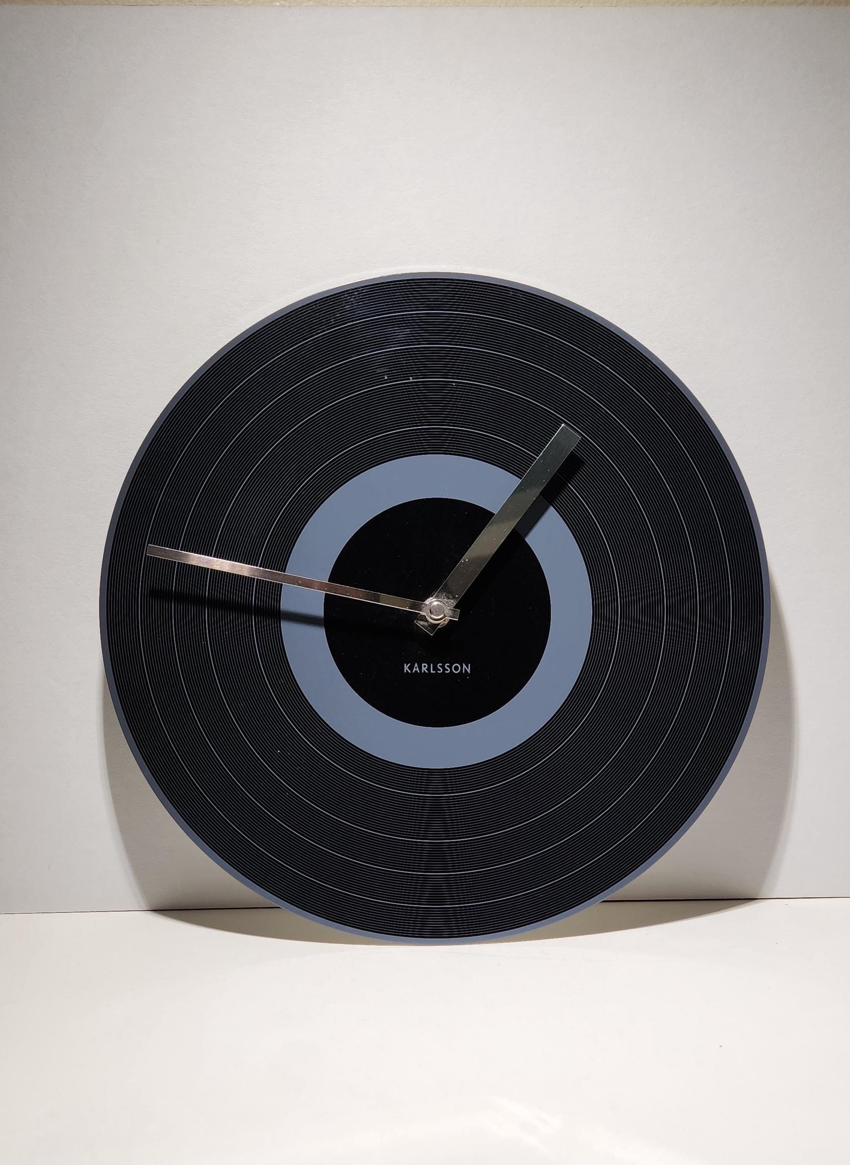 Karlsson Schallplatten-förmige Wanduhr