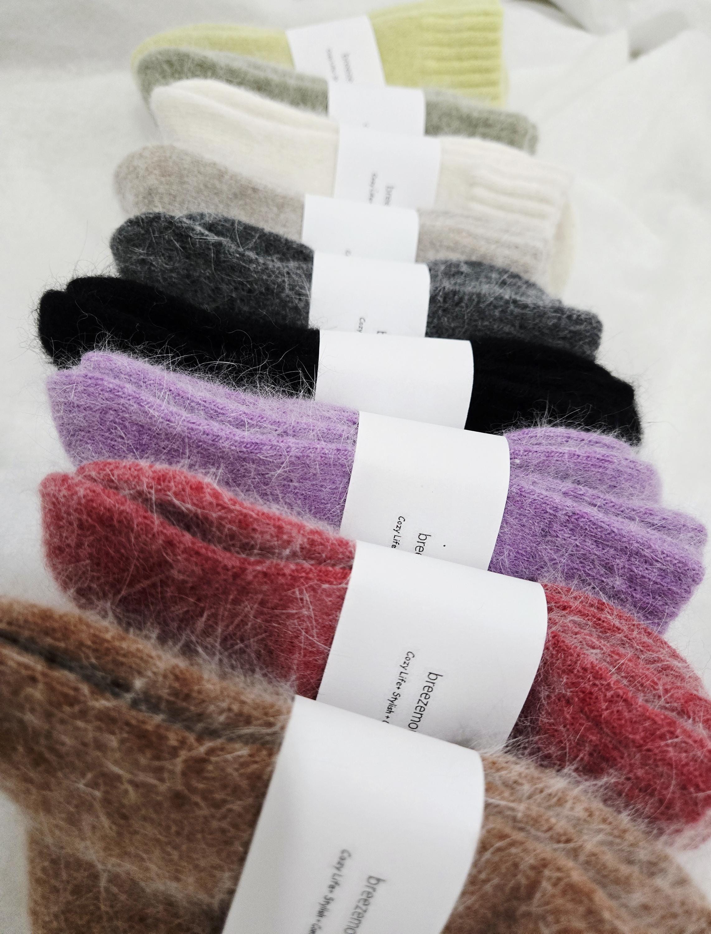 ISIYINER Damen Socken Winter Bunte Gemusterte Stricksocken Warme Vintage Wintersocken Für
