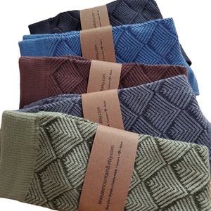Herren Baumwollsocken / Klassische Socken / Kleidersocken / Tolle Geschenke für Männer / Frauen hohe Qualität / Anzugsocken / Gemütliche Crew Socken / Leichte Socken
