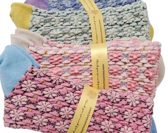 Meias com estampa floral | Meias leves de cano alto | Meias para tênis | Meias florais | Meias femininas com estampa de margaridas | Meias para todas as estações | Meias inovadoras