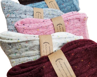 Süße Bunte Punkte Wollsocken | Warme Wintersocken für Frauen | Kuschelige Mischung | Weihnachtsgeschenk