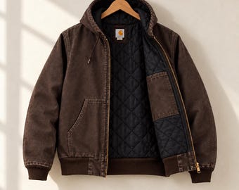 Vintage Carhartt J130 Active Jacket DKB Donkerbruin Duck Canvas Heren Capuchon Werkjas Jaren 90 Y2K Grunge Retro Streetwear Zware kwaliteit