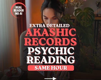 Puede incluir: Un gráfico digital con el texto REAL READER NO AI, EXTRA DETAILED AKASHIC RECORDS PSYCHIC READING, SAME HOUR y SWIPE FOR MORE con una flecha. El fondo muestra a una persona sentada en una mesa con cartas del tarot y una planta.