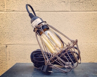 Vintage style wire caged bulb single drop light, pendant