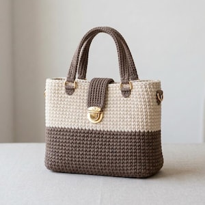Modern Crochet Bag Pattern | PDF Handbag Crochet Tutorial | Structured Purse Pattern | Digital Download.