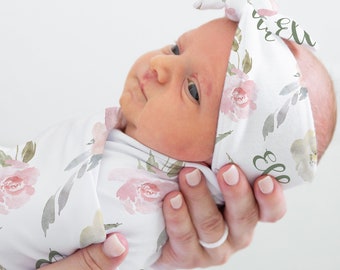 Conjunto de manta para bebê personalizada em jersey floral rosa | Presente para menina