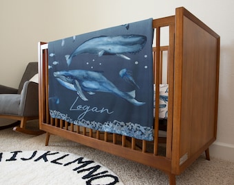Manta personalizada para bebê com tema de baleia | Decoração para quarto de bebê com tema oceano
