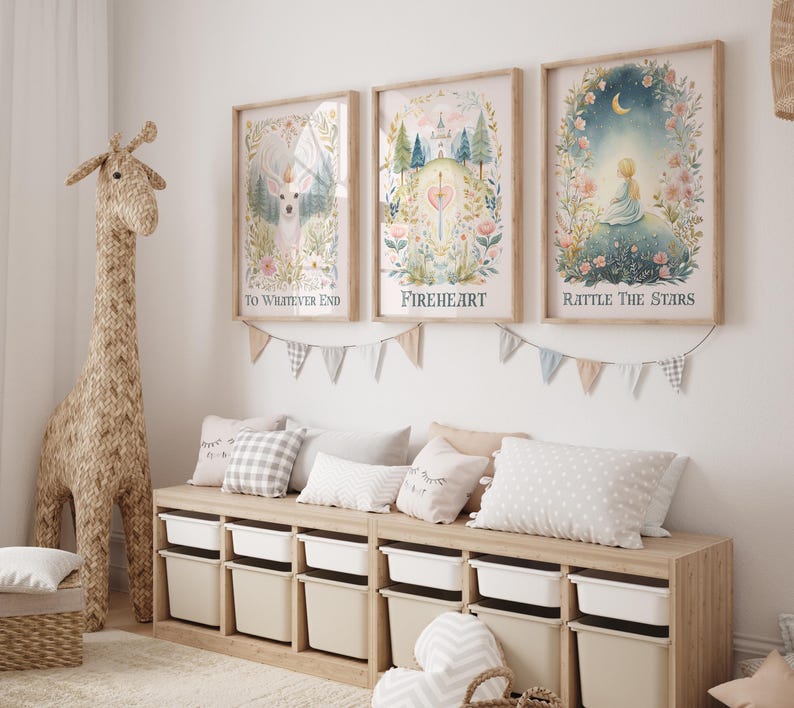 Konsttryckset med glastron för barnkammaren | Bokinspirerad mammadekoration | Eldhjärta | 3-delat set bild 5