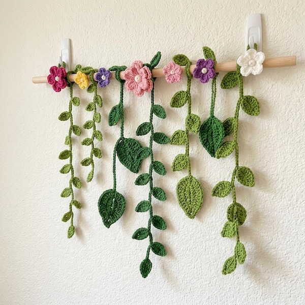 Crochet Floral Vine Wall Garland Pattern, Botanical Hanging Decor (PDF Download)
