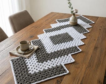 Geometric Crochet Table Runner Pattern, Charcoal White Granny Stitch PDF