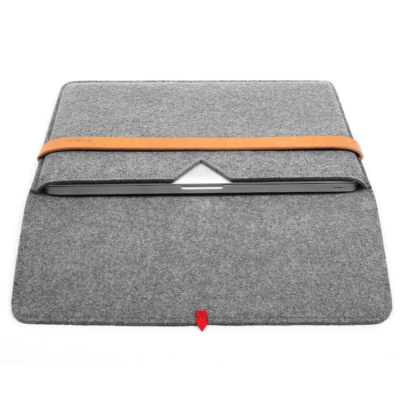 Hülle für MacBook Pro 15 Zoll, 16 Zoll Laptoptasche, Laptop-Hülle aus Wollfilz mit italienischem Lederriemen, Tablet-Tasche zum Erntedankfest Bild 6