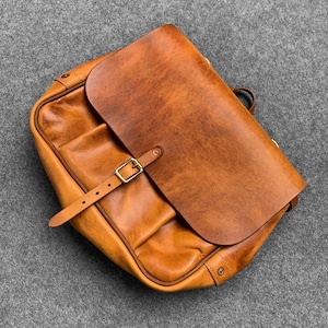 Sac messager en cuir, sac à bandoulière personnalisé, sacoche pour ordinateur portable en cuir monogramme, cadeaux de Noël pour elle, cadeaux de remise des diplômes