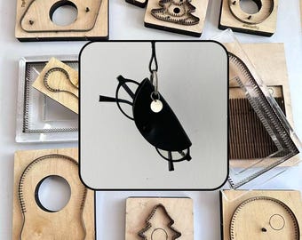 DIY Leather Eyewear Bag Cutting Mold, Steel Rule Die for Hanging Glasses Pouch, Fits Sizzix & Vagabond 2