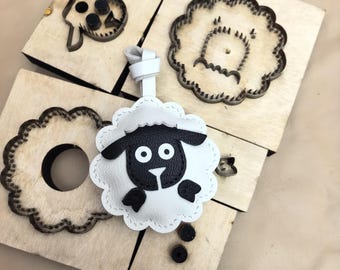 Cute Sheep Lamb Leather Cutting Die DIY Animal Keychain Bag Charm Steel Rule Mold Handmade Faux Leather Craft Punch Tool for Ornament Making