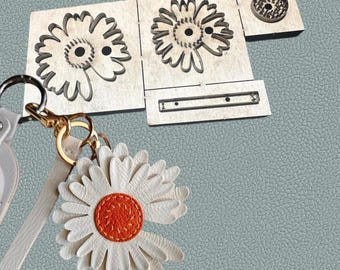 Leather Daisy Flower Keychain Die Cut Mold, Handmade Leather Craft Cutting Die, Custom Leather Punch Tool for Bag Charm Key Tag Making