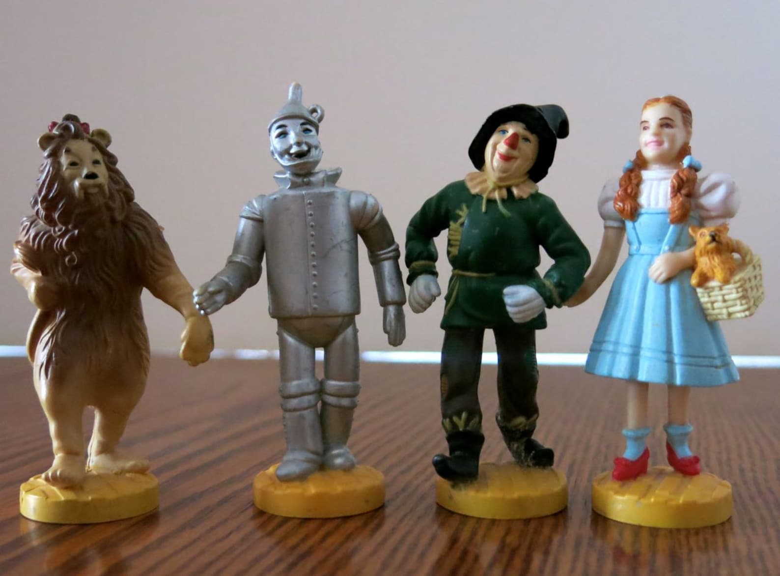 Set of 4 WIZARD of OZ Figurines from 1987 Set MGM Turner Etsy