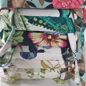 Go Floral - Go Eclectic (4 Chair cushions 15 x 15 x 2inch)