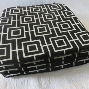 Custom Outdoor Chair Cushion (1)