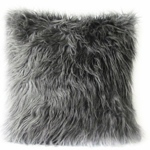 Faux Fur Pillow Cover Off White faux 18 24 Cushion Covers Fluffy Pillow