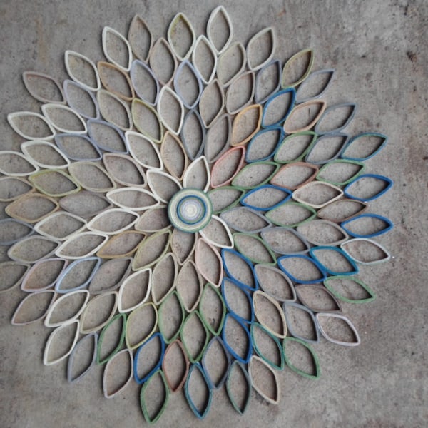 Dahlia Paper Quilling Wall Art: Modern Floral Decor