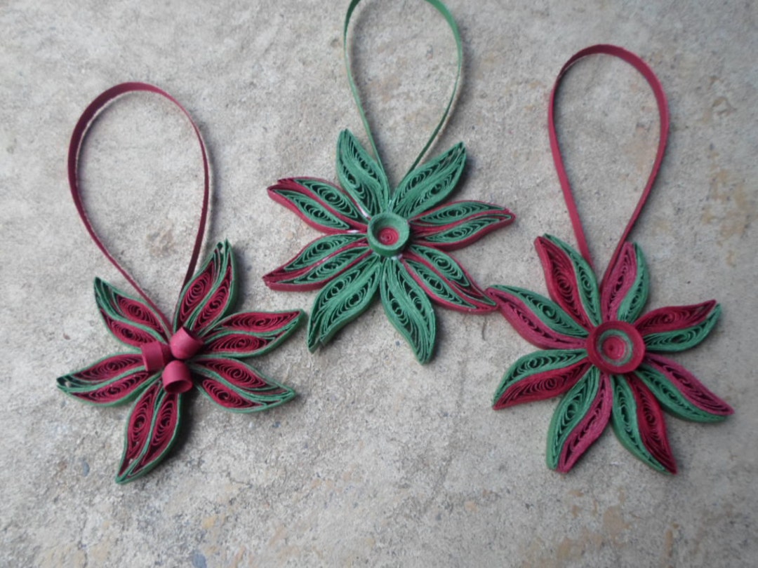 Traditional Red Green Christmas Tree Ornaments Set of 3 Paper Quilling ...
