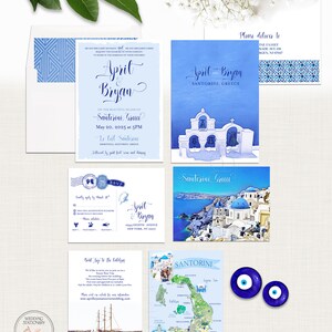 Pode incluir: Conjunto de convites de casamento com um design de aquarela azul e branco que apresenta uma igreja na ilha de Santorini, Gr&eacute;cia. O convite inclui detalhes sobre a cerim&ocirc;nia de casamento, a recep&ccedil;&atilde;o e as informa&ccedil;&otilde;es de RSVP. O conjunto tamb&eacute;m inclui um mapa de Santorini, um barco e um amuleto azul de olho turco.