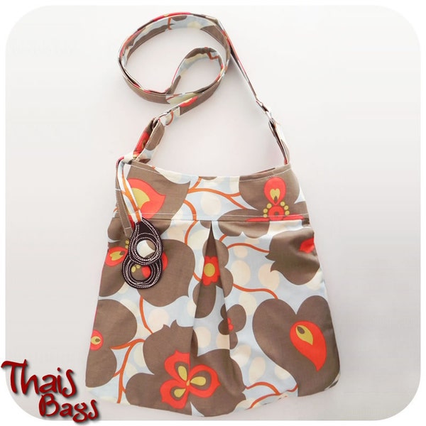 Margaret's Cross Body Bag - PDF Pattern and Tutorial - messenger bag, easy sew, several options, children, teens, womenn