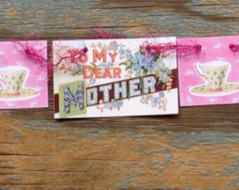 Mother Mini Garland