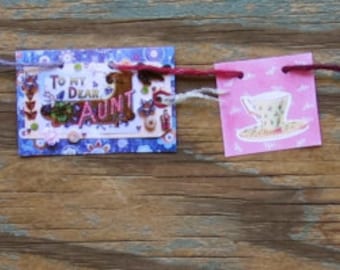Aunt Mini Garland