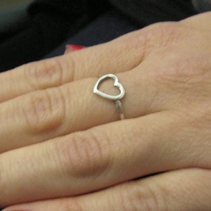 Sterling silver heart ring. Silver jewelry, heart jewelry, gift for her, bat mitzvah gift. Teen ring. Heart rings. Gift for teens. Girl ring