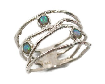 Opalring. Silberner Opalring. Silberner Wellenring. Opalschmuck. Silberring. Breiter Silberring. Opal-Silberring. Breiter Opalring