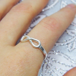 Infinity ring. Silver infinity ring. Forever and ever ring. Birthday gift for her. Symbol ring. Infinity jewelry. Dainty silver ring. Jewel