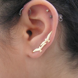 Ear sweep, gold ear sweep, ear climber, gold ear climber, ear jacket, ear pins, gold earrings, gold ear jacket, ear crawler, gift for her