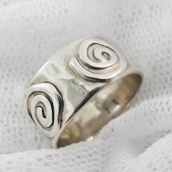 Sterling Silver Ring. Silver Jewelry. Vintage Ring. Wide - Etsy