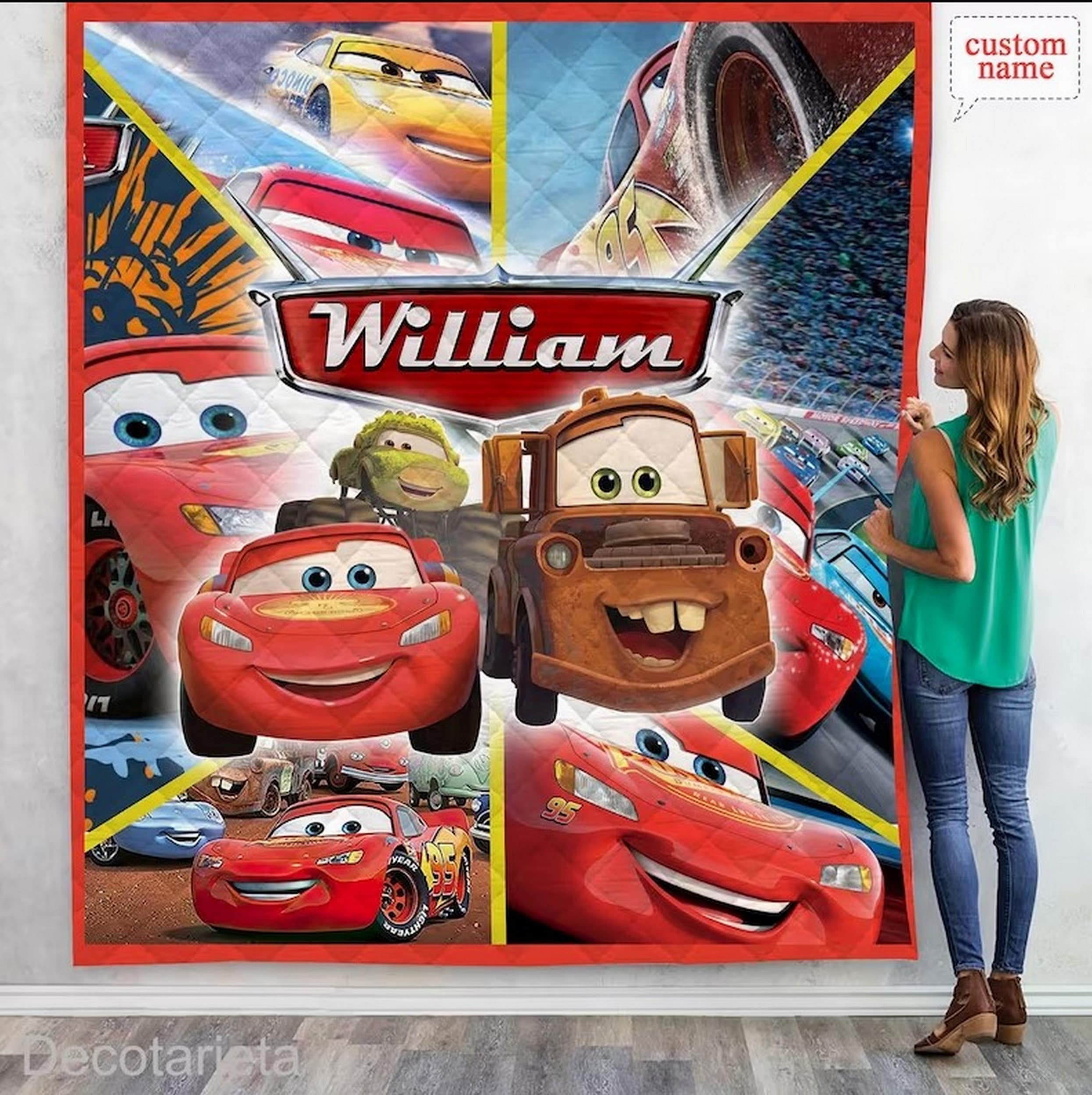 OEKO TEX Lightning McQueen Disney Pixar 95 Cars Fleecedecke 100x150cm mit  Kissen 40x40cm Geschenkset : : Küche, Haushalt & Wohnen