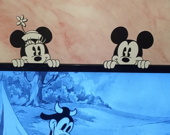 Mickey & Minnie TV / Computer Monitor Peeking set